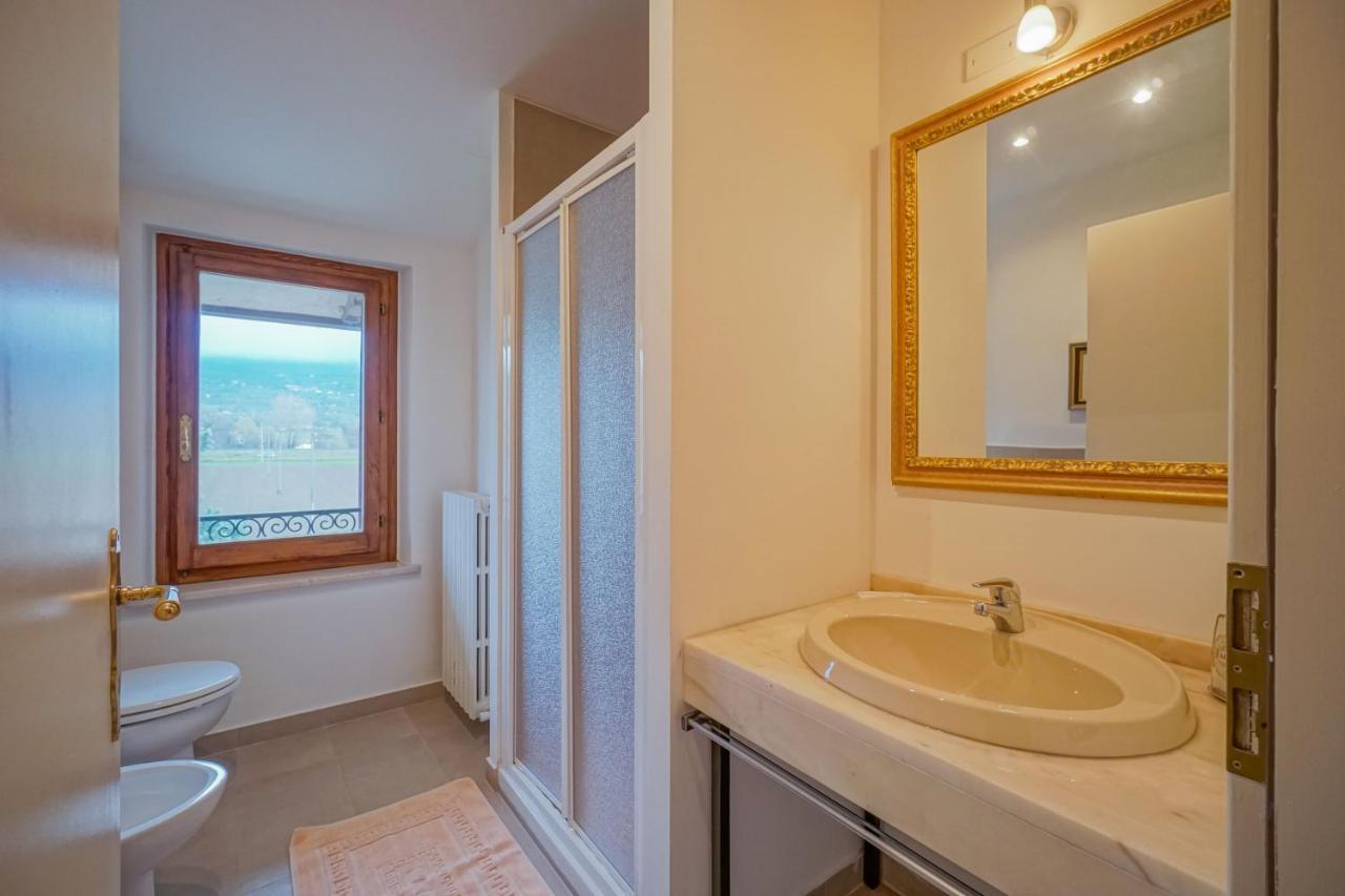 Il Quercione Agriturismo Rivotorto Kültér fotó