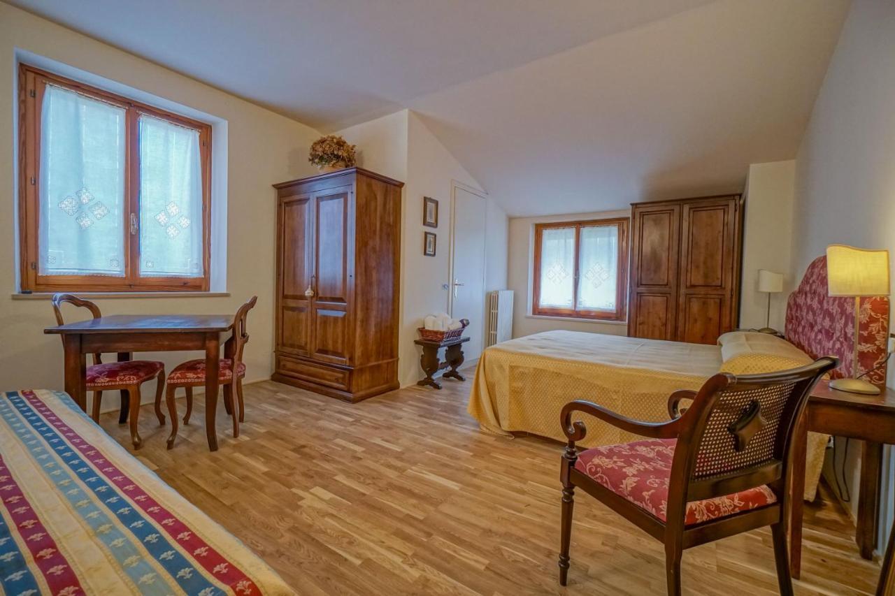 Il Quercione Agriturismo Rivotorto Kültér fotó